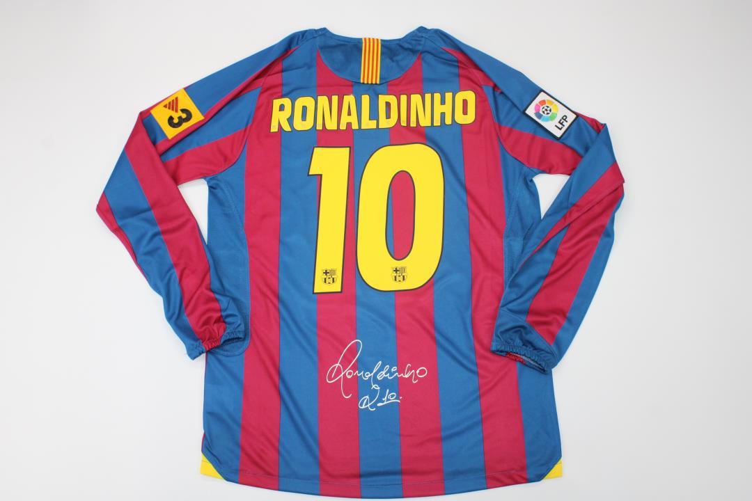 Fc barcelona jersey 2005 2006 shirt ronaldinho lng sleeve with digital signature