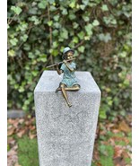 Boy with Flute – Bronze Sculpture. 12x10x20cm - 1.2Kg - $4,343.76 MXN