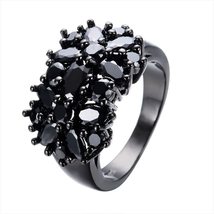Women Fashion Border Unique Oval Black Rings Inlaid(6) - £8.98 GBP