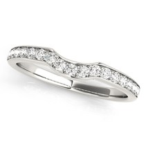 14k White Gold Curved Style Diamond Wedding Ring (1/4 cttw) - £825.96 GBP