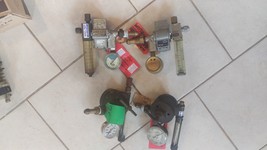 Airco Argon Union Carbine Gas Regulator Valve Welding LOT of 4 (parts re... - $3,532.04 MXN