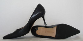 $595 AUTH Manolo Blahnik classic navy pumps 39.5 - £152.95 GBP