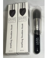 2 Laura Geller Smoothing Foundation Blender Brush NIB - $13.50