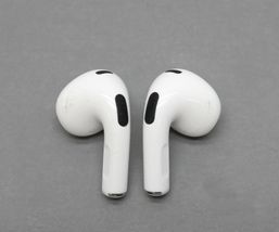 Apple AirPods 3rd Gen A2897 w/ Lightning Charging Case - White MPNY3AM/A image 4
