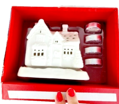 Yankee Candle Christmas Memories Ceramic House Tea Light Holder Candles NWT - £18.64 GBP