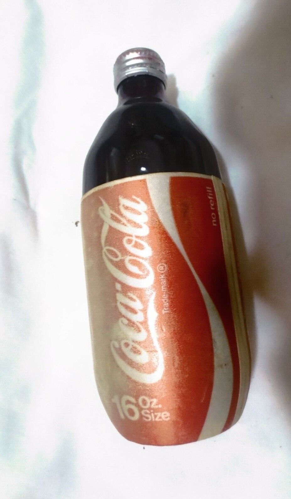 Primary image for Coca Cola 16oz no refill glass  foam label Michigan Refund Screw Top  Fading