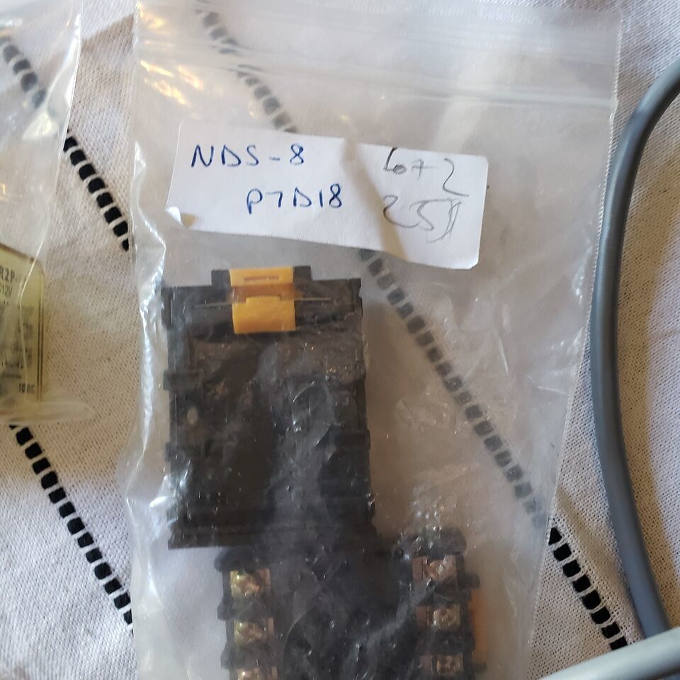 NEW LOT of 2 Relay Socket, DIN Rail, Panel, Screw, 8 Pins, 10 A 300V # N... - $18.99