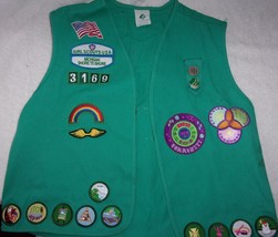 Girls Scout Large Reg Jr Vest With 47 Badges &amp; Pins - £20.37 GBP