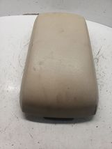 EDGE      2008 Armrest 1087242 - $994.85 MXN