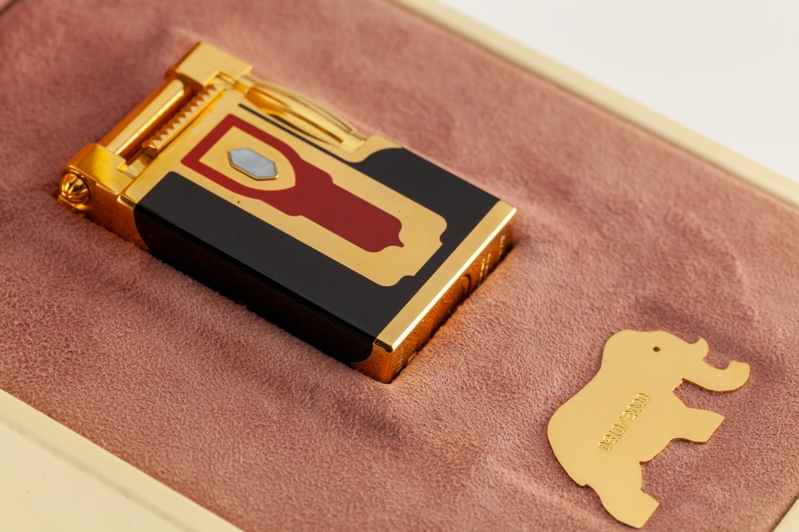 ST Dupont Maharadjah Limited Edition #810/2000 Lighter w/ Box and Papers Item image 2