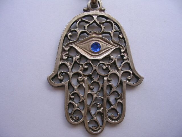 Primary image for Lucky Eye HAMSA Pendant Charm Amulet Key Ring for Success & Evil Eye Protection