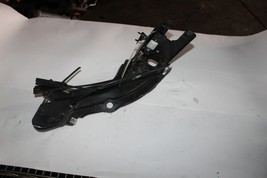 03-09 w211 MERCEDES E350 E320 E500 RADIATOR LEFT SUPPORT STIFFENING LOCK M1342 image 8