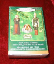 An item in the Collectibles category: 2000 Hallmark Ornament Star Wars Episode I Jedi Council QXI6744