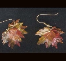 Maple 20leaf 20earrings thumb200