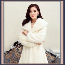 Thick Soft Warm White Snow Mink Wide Collar and Lapel Long Sleeved Faux Fur Coat image 2
