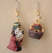 Noah 20and 20ark 20resin 20earrings thumb200