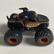 Hot Wheels Monster Jam Mutt Rottweiler Diecast Metal Monster Truck - $17.54