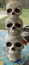27.5” Tall Lit Animated Talking Stacked Skulls Halloween Decorative Prop (t) - £234.87 GBP