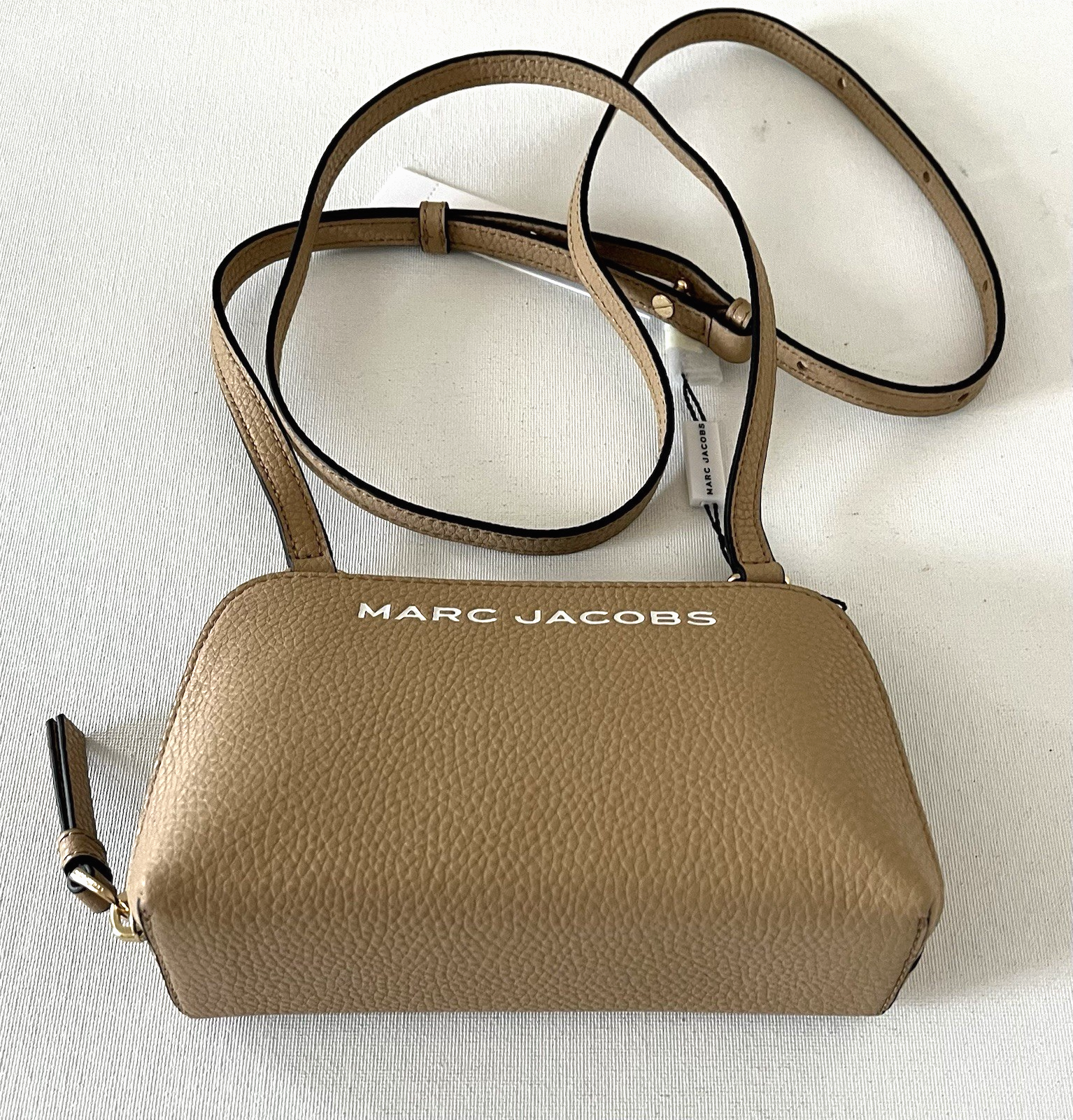 New Marc Jacobs Small Crossbody Pouch Pebble Leather Iced Coffee Item image 4