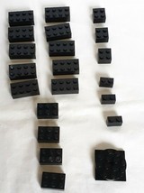 Pat Pend Lot 1960&#39;s 70&#39;s LEGO System ~ 20+ Pieces ~ Black Bricks VTG pip - £6.48 GBP