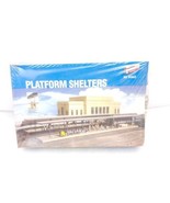 Walthers Cornerstone HO Scale Kit Platform Shelters Kit 933-3175 NIB - $40.60 CAD
