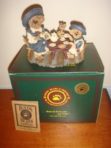 Boyds Bearstone Catherine &amp; Caitlin Berriweather With Little Scruff Family - $15.99