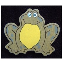 FROG TOAD BUTTON PIN BROOCH - Pond Animal Jewelry - WOOD - $3.97