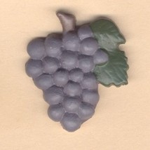 GRAPES BUNCH BUTTON PIN BROOCH-Winery Wine Tasting Fruit Jewelry - $3.97