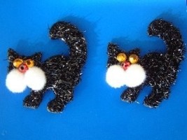 CAT BLACK PUFFY BUTTON EARRINGS-Lucky 13 Witch Jewelry-Glitter - £3.99 GBP