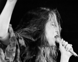 Janis Joplin belts out number on Hollywood Palace variety show 1968 8x10 photo - $10.99