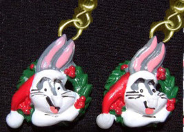 BUGS BUNNY SANTA CAP EARRINGS-Fun Holiday Wreath Costume Jewelry - £5.48 GBP
