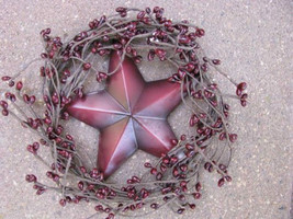 Patrioitic Wreath STW-3 Red Star in Wreath - $5.95