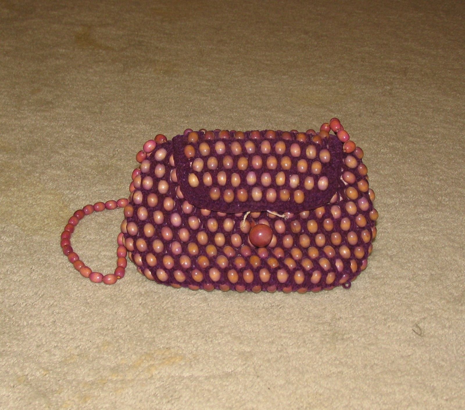 Ladies Vintage 1970's Purple Wooden Beaded Small Evening Purse