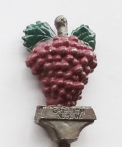 Collector Souvenir Spoon Australia New South Wales Griffith 3D Grape Figural - £14.87 GBP
