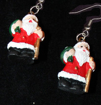 SANTA CLAUS EARRINGS-Christmas Holiday Novelty Costume Jewelry-G - £7.14 GBP