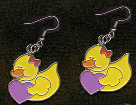 DUCKY HEART EARRINGS-Funky Valentine Charm Novelty Jewelry-PURPL - £3.97 GBP