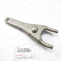 New Genuine OEM Toyota Scion 1987-2015 Clutch Release Fork Arm 31204-20100 - $42.57