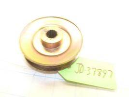 John Deere LA-130 Tractor Transaxle Transmission Pulley