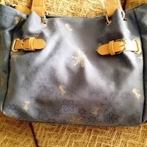 Disney Samantha Thavasa FROZEN ~ Large Handbag ~ Japan exclusive - $479.00