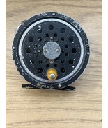 VINTAGE PFLUEGER MEDALIST 1494 FLY REEL - $2,920.21 MXN