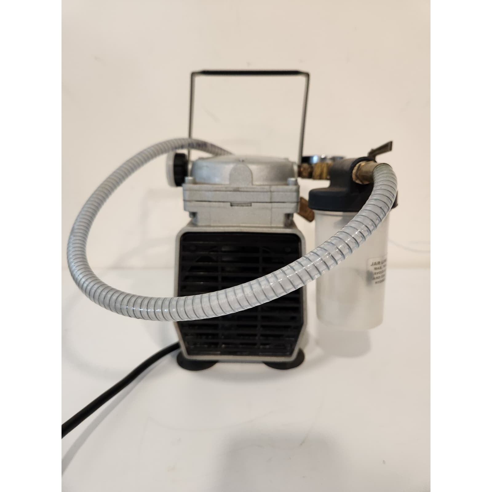 Gast DOA-V722-AA Oil-Less Diaphragm Vacuum Pump Compressor 115V Tested Working Item image 2