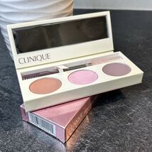 NEW Clinique Great Looks 101 Pinks Pallette - Eyeshadow, Blusher &amp; Gloss... - $29.99