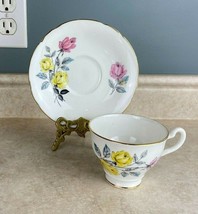 Royal Castle #720 Yellow And Pink Roses Fine Bone China Tea Cup And Saucer Set - £11.13 GBP