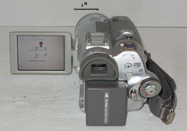 Panasonic 3CCD PV-GS150 MiniDv Mini Dv Camcorder 10x Optical Zoom - $238.98