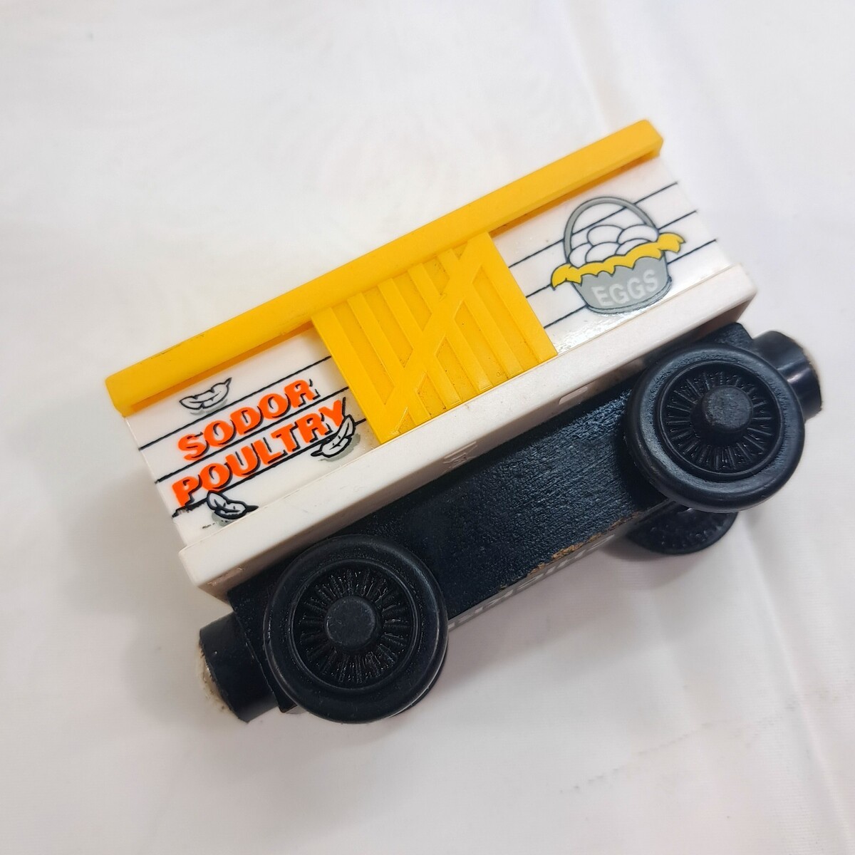 Thomas &amp; Friends tank engine Sodor Poultry chicken car wood wooden sound... - $22.00