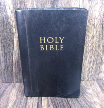 2002 Zondervan Holy Bible King James Version Black Leatherette Red Letters - £6.22 GBP