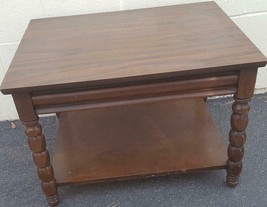 Fabulous 1970&#39;s Wood Veneer Dual Level Accent End Table - GDC - GREAT TABLE - £119.42 GBP