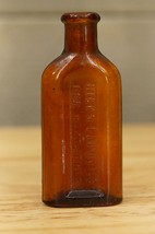 Vintage Mini Brown Glass Medicine Dose Bottle Hicks Capudine For Headaches 3.25&quot; - £10.06 GBP