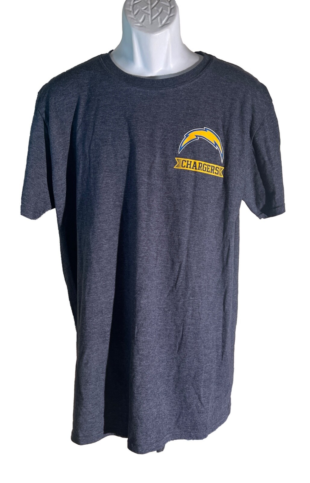 NFL LOS ANGELES CHARGERS Short Sleeve Blue T-Shirt Large - $14.84