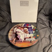 Avon "Heavenly Dreams" 1997 Christmas Plate - $14.75